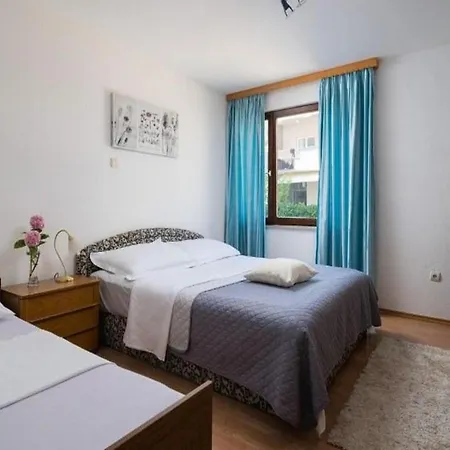 Divna Omiš